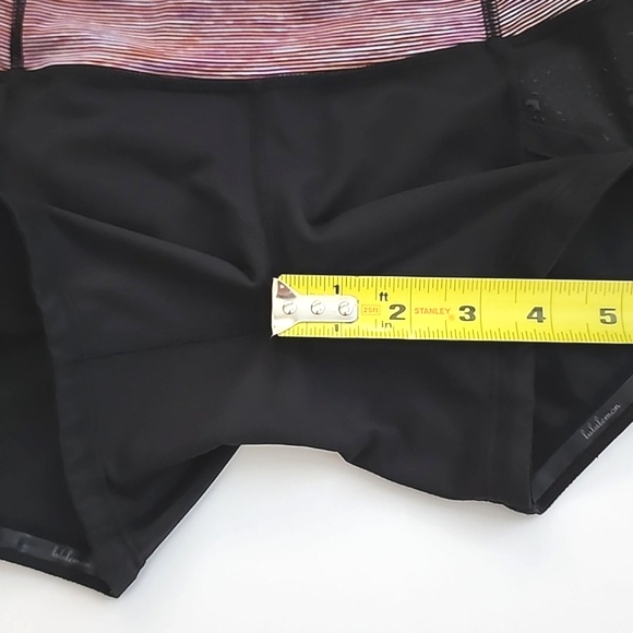 Lululemon Run Shorty Short Deep Coal Wee Are From Space April Multi Size 6 - Picture 16 of 16